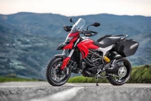 Ducati Hyperstrada 939